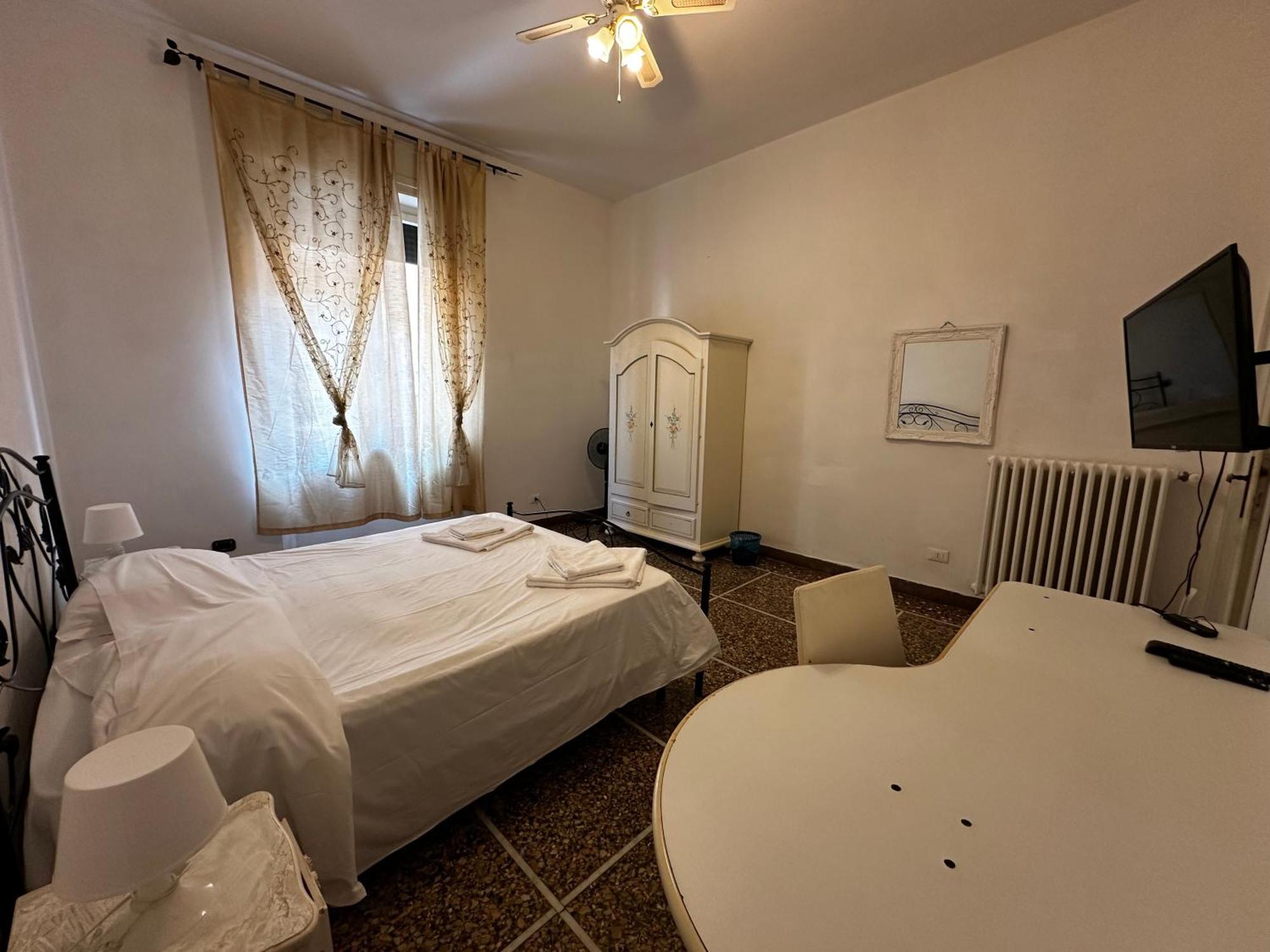 Holiday Pisa Gare 2 المظهر الخارجي الصورة